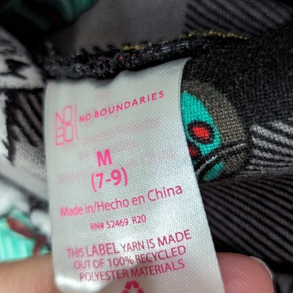 Christmas dog fleece lined leggings No boundaries size medium - Picture 5 of 6